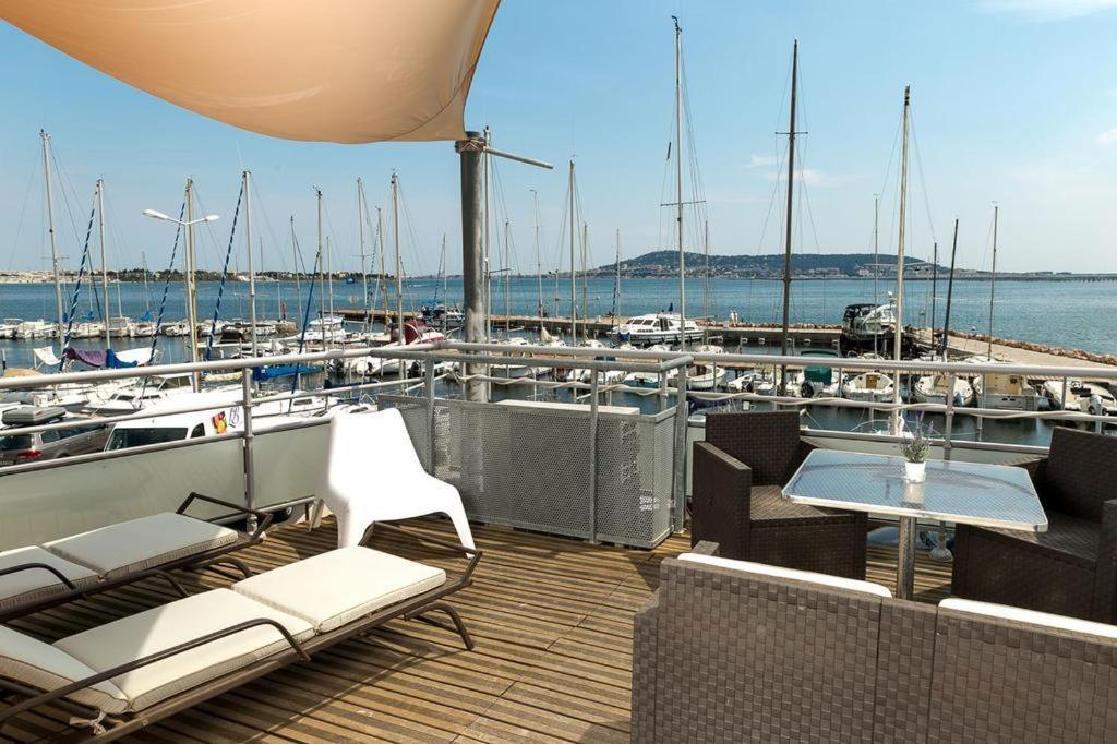 Hotel A La Voile Blanche Bouzigues Exterior foto