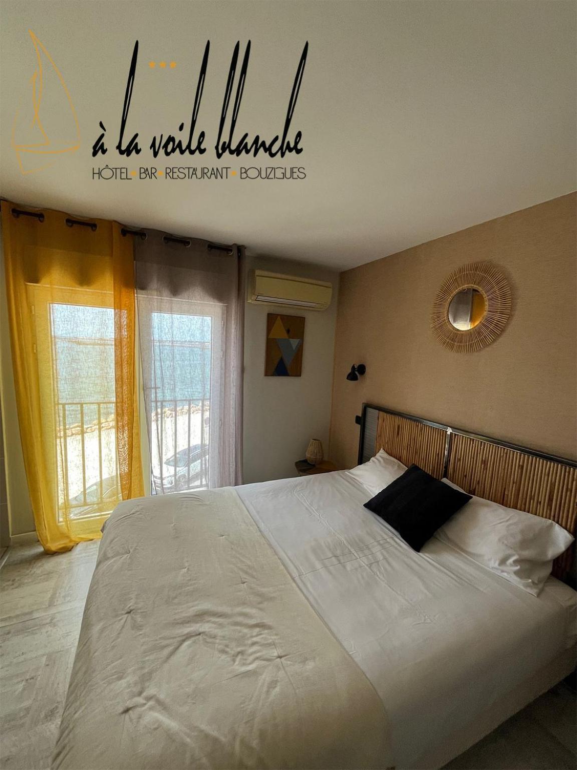 Hotel A La Voile Blanche Bouzigues Exterior foto
